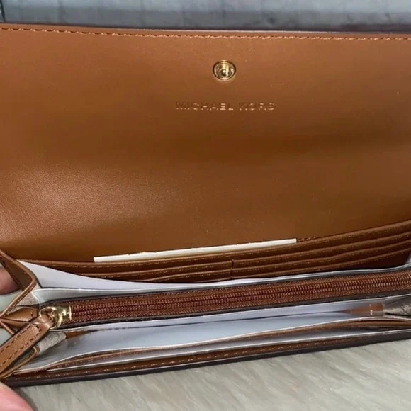 Michael Kors PORTIA Lge Tote/NOVEAU HAMILTON Lge Carryall Wallet 2pc Set - Picture 7 of 8